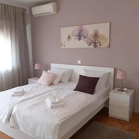Appartement Stone House Buzolic *